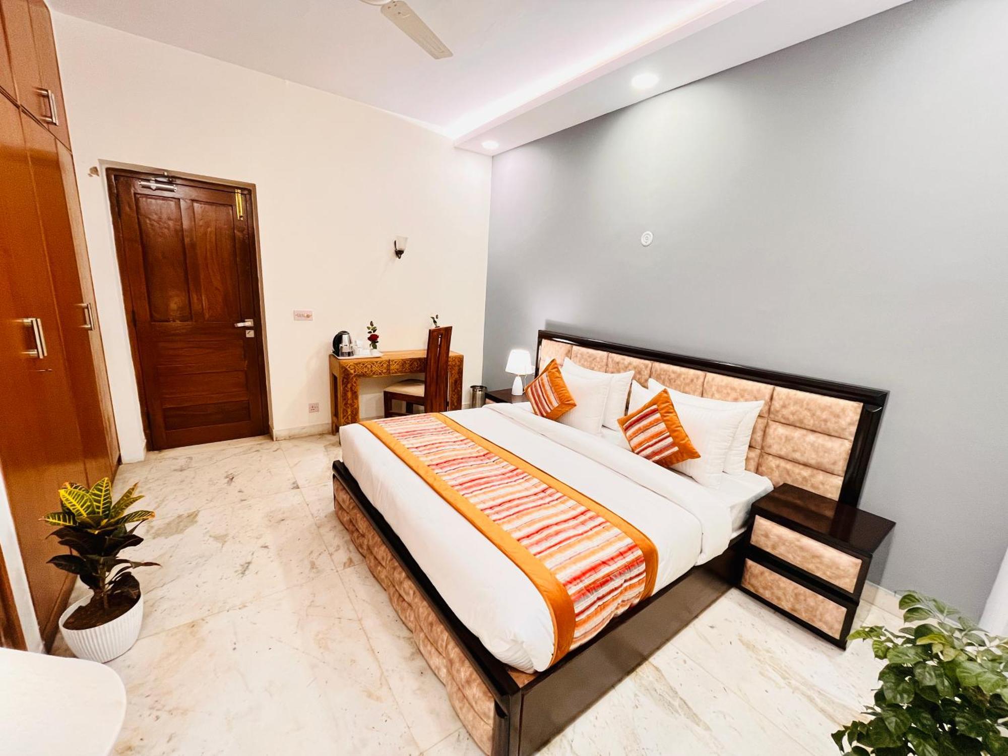 Grove Residency Hauz Khas New Delhi Couple Friendly Hotel Kültér fotó